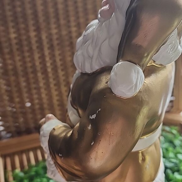 Vintage Matte Gold Tone Santa With Tree & Bell - Picture 12 of 12